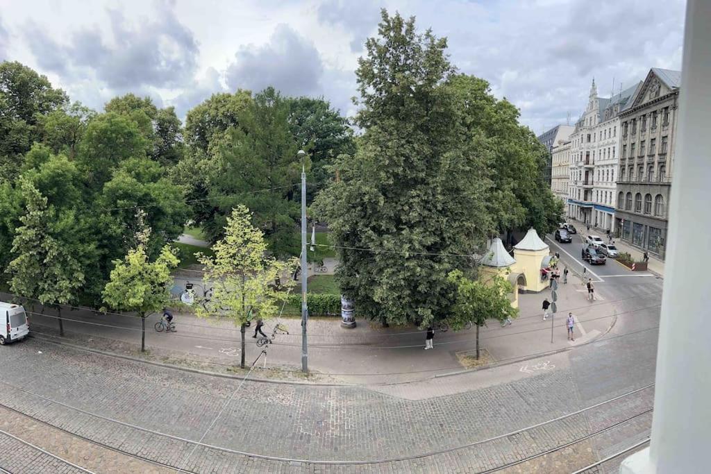 Studio Apartment In The Center Of Riga Esterno foto
